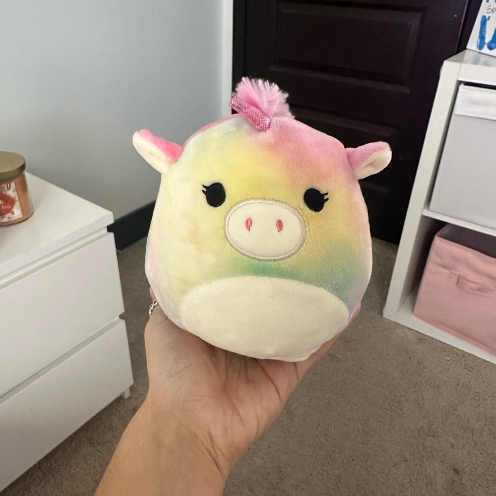 Flip squsihmallow